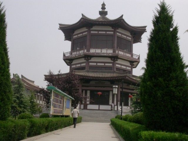 gal/Buddha Tower (China)/China1 (Buddha Tower)/DSCN2369__640x480_.JPG